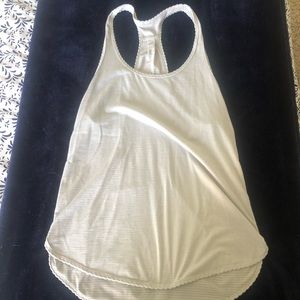 Lululemon 105 singlet tank